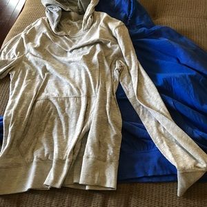 Hooded long sleeve shirt